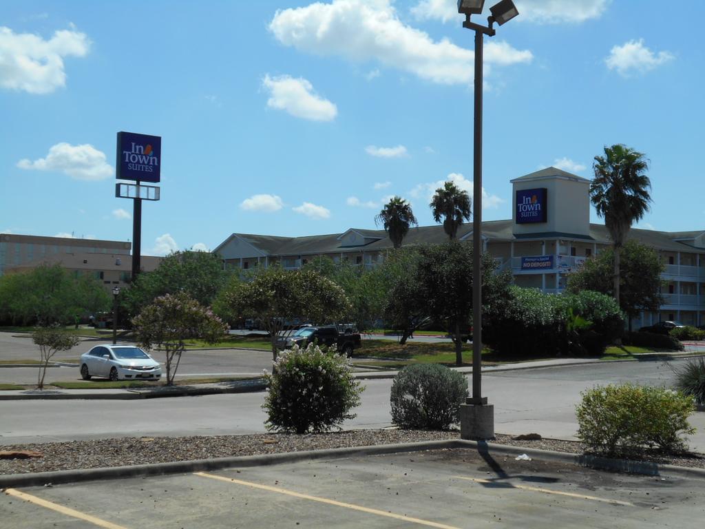 Intown Suites Extended Stay Select Corpus Christi Tx Экстерьер фото