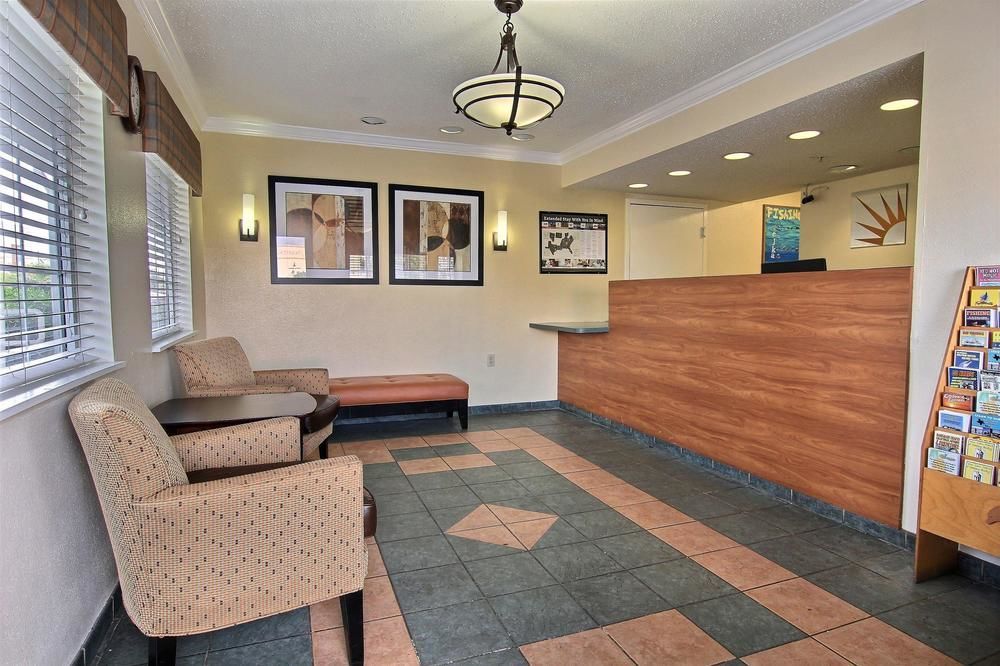 Intown Suites Extended Stay Select Corpus Christi Tx Экстерьер фото